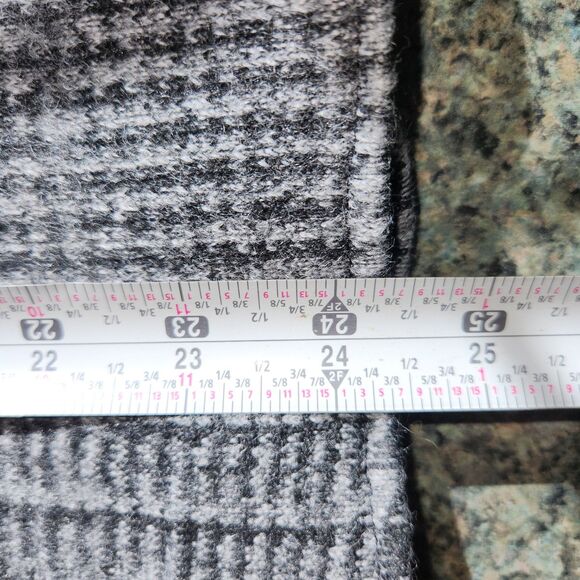 Poncho Cap Sweater Houndstooth Soft Turtleneck Women M Black Gray Wool Blend - Picture 6 of 7